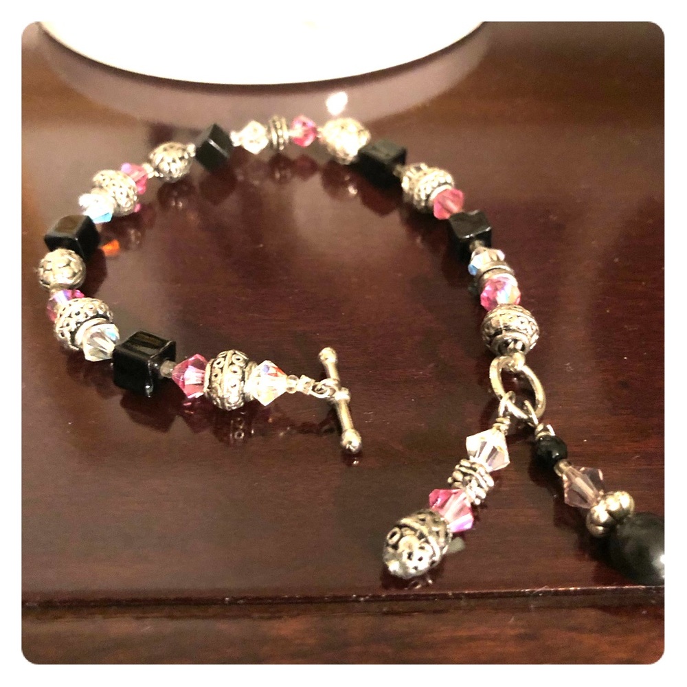 Silver, Pink and Black Crystal Bracelet! 🖤💞